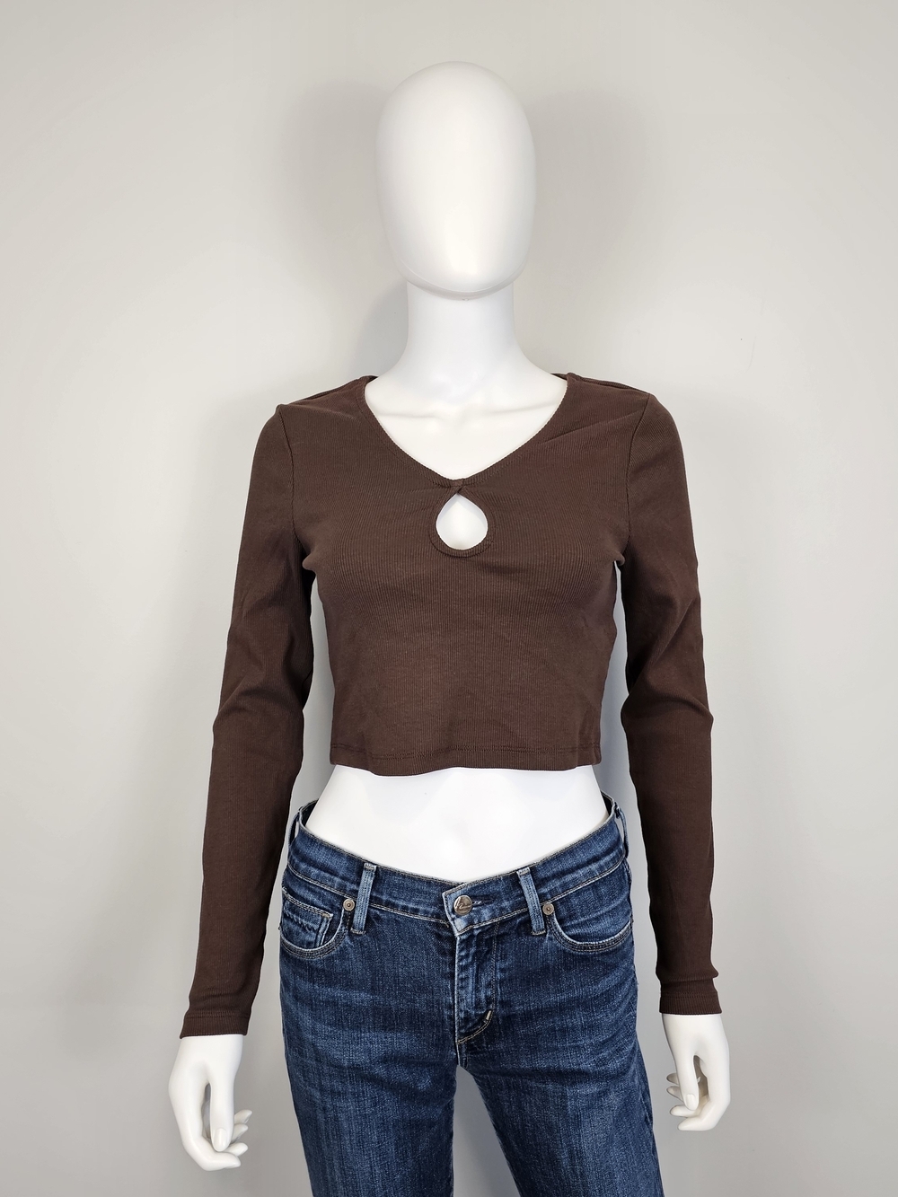 Only NWT Dark Brown Onulan Long Sleeve Short Top Sz M